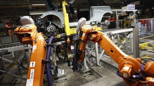 协作机器人与传统工业机器人有什么不同？
