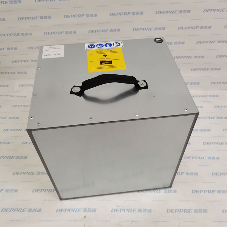 Donaldson  1UA1030156-1.jpg