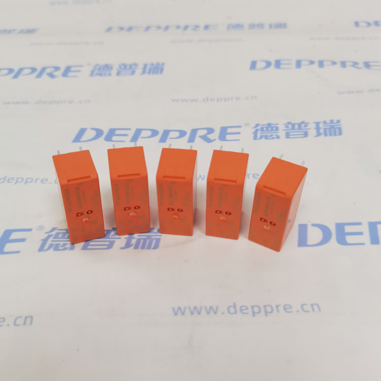 SCHMERSRL_BNS 260-02Z-ST-R_002.jpg